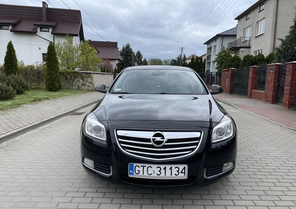 Opel Insignia cena 16900 przebieg: 245000, rok produkcji 2009 z Płońsk małe 106